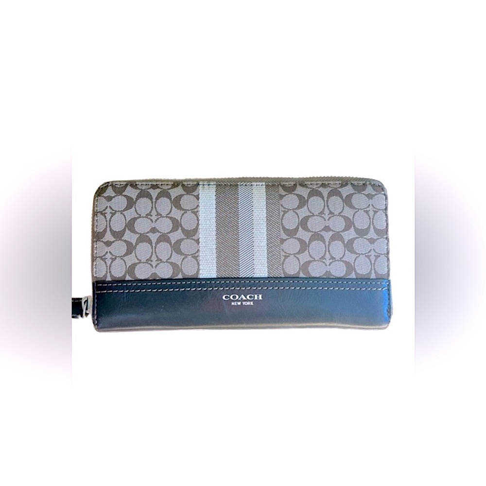 Coach Signature grey and silver Zip Wallet